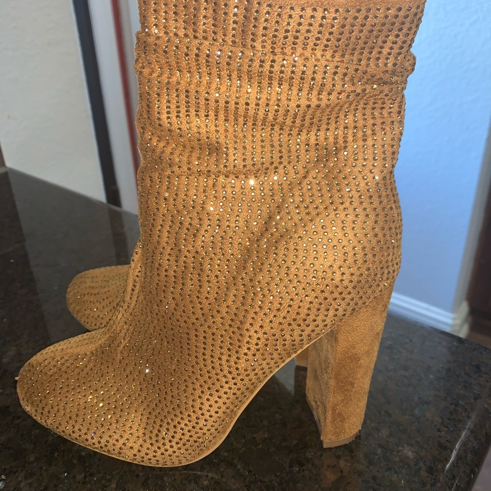 Forever 21 Gold Brown Sprakle Stone Glitter Boots. 6.5